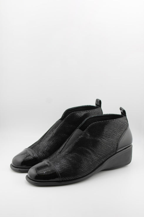 DFC Relax Textured Leather Wedge Ankle Boots